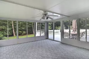 406 Broad Leaf Ln, Stroudsburg, PA 18360 - Photo 43