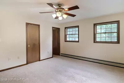  406 Broad Leaf Lane, Stroudsburg, PA 18360 - Photo 29