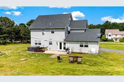  1139 Kindling Drive, Blakeslee, PA 18610 - Photo 11