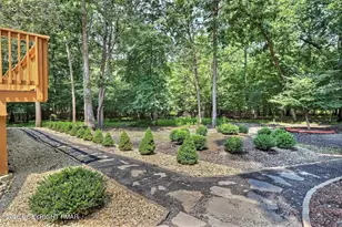 213 Escoll Dr, East Stroudsburg, PA 18301 - Photo 15