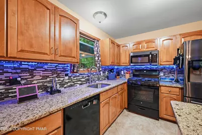  7109 Oakland Terrace, East Stroudsburg, PA 18301 - Photo 23