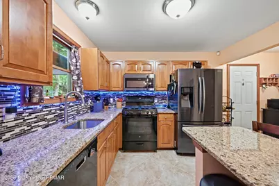  7109 Oakland Terrace, East Stroudsburg, PA 18301 - Photo 21