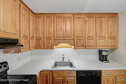  1521 Crestview Lane, Pocono Pines, PA 18350 - Photo 15