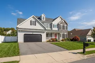 2160 Eagles Landing Dr, Nazareth, PA 18064 - Photo 3