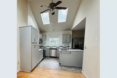  77 Ransberry Avenue, East Stroudsburg, PA 18301 - Photo 7