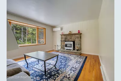  6469 Laurel Road, Pocono Summit, PA 18346 - Photo 3