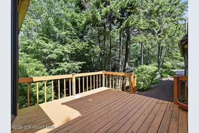  2208 Hillcrest Drive, Pocono Pines, PA 18350 - Photo 15