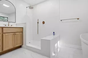 2208 Hillcrest Dr, Pocono Pines, PA 18350 - Photo 25