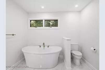  2208 Hillcrest Drive, Pocono Pines, PA 18350 - Photo 25