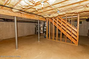1208 Falls Rd, Bushkill, PA 18324 - Photo 31