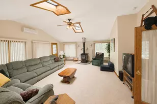 204 Pontiac Path, Pocono Lake, PA 18347 - Photo 21