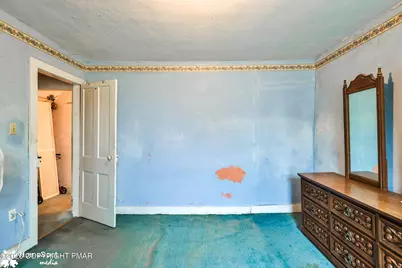  726 Garibaldi Avenue, Roseto, PA 18013 - Photo 35