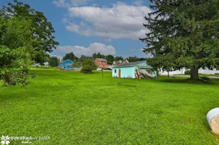 726 Garibaldi Ave, Roseto, PA 18013 - Photo 39