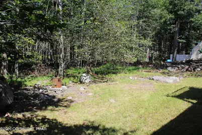  889 Country Place Drive, Tobyhanna, PA 18466 - Photo 45
