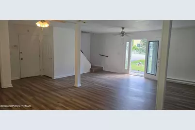  889 Country Place Drive, Tobyhanna, PA 18466 - Photo 7