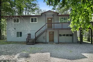 19 Conservancy Ct, Covington Township, PA 18424 - Photo 1