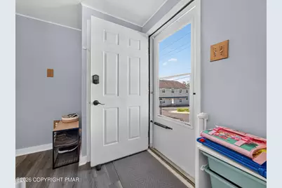  106 N Lobb Avenue, Pen Argyl, PA 18072 - Photo 23