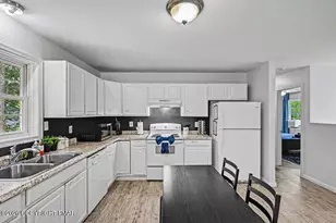 8440 Bear Trail Dr, Tobyhanna, PA 18466 - Photo 19