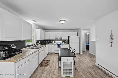  8440 Bear Trail Drive, Tobyhanna, PA 18466 - Photo 17
