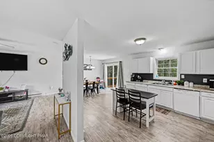 8440 Bear Trail Dr, Tobyhanna, PA 18466 - Photo 5