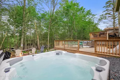  1403 Waterfront Drive, Tobyhanna, PA 18466 - Photo 9