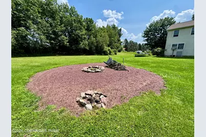  2121 Ann St Street, Stroudsburg, PA 18360 - Photo 23