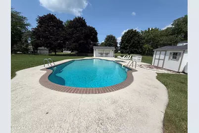  634 Gladys Drive, Nazareth, PA 18064 - Photo 7