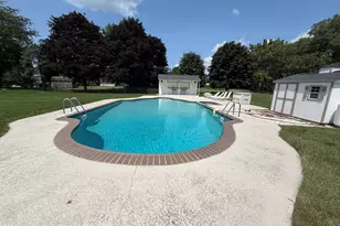 634 Gladys Dr, Nazareth, PA 18064 - Photo 7