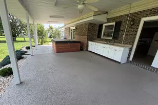 634 Gladys Dr, Nazareth, PA 18064 - Photo 41