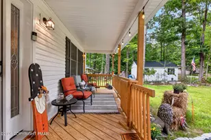 156 Doe Rd, Bartonsville, PA 18321 - Photo 11