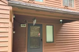 328 Crewe Ct, Bushkill, PA 18324 - Photo 1