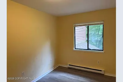  328 Crewe Court, Bushkill, PA 18324 - Photo 13