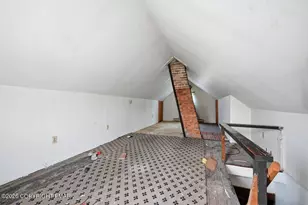 179 State St, East Stroudsburg, PA 18301 - Photo 25