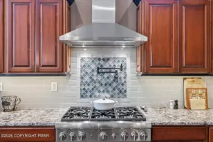 724 Silver Fox Ln, Stroudsburg, PA 18360 - Photo 15