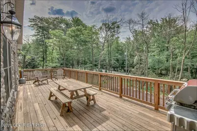  112 Pineknoll Drive, Lake Harmony, PA 18624 - Photo 29