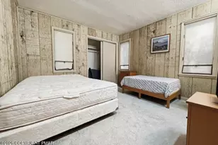 180 Delbert Dr, Gouldsboro, PA 18424 - Photo 15