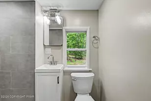 451 Wooddale Rd, East Stroudsburg, PA 18302 - Photo 35