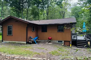 112 Sunset Dr, Covington Township, PA 18424 - Photo 3