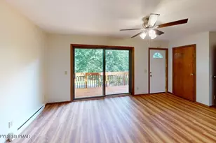 128 St Andrews Dr, East Stroudsburg, PA 18302 - Photo 5