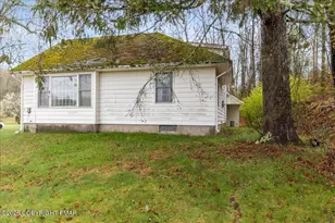 119 Springbrook Rd, Shohola, PA 18458 - Photo 5