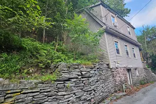 455 Riverside Dr, Honesdale, PA 18431 - Photo 3