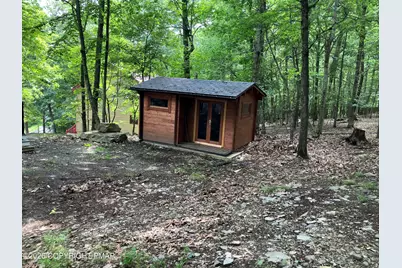 2100 Scarborough Way, Bushkill, PA 18324 - Photo 21