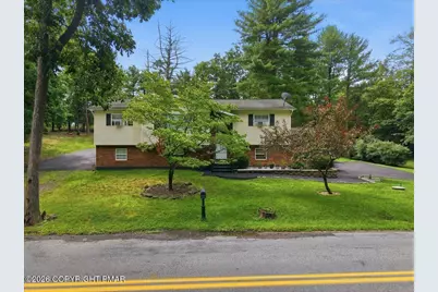  2434 Woodcrest Drive, East Stroudsburg, PA 18302 - Photo 3