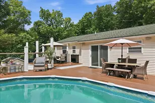 2434 Woodcrest Dr, East Stroudsburg, PA 18302 - Photo 41