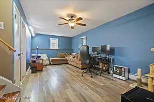 1016 Overlook Trl, Newfoundland, PA 18445 - Photo 35