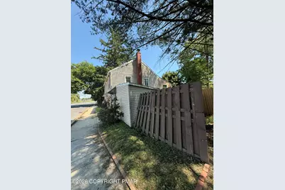  2406 W Emaus Avenue, Allentown, PA 18103 - Photo 9