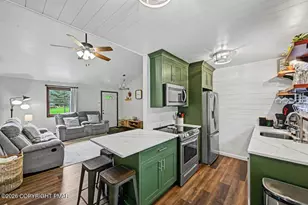 135 Driftwood Dr, Pocono Lake, PA 18347 - Photo 11