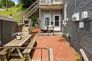 400 Washington St, Pottsville, PA 17901 - Photo 3