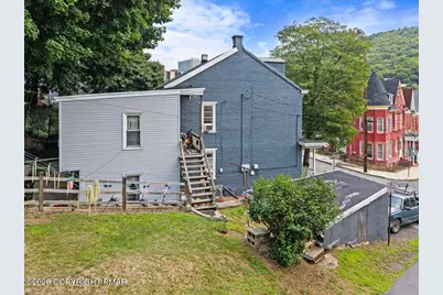  400 Washington Street, Pottsville, PA 17901 - Photo 9
