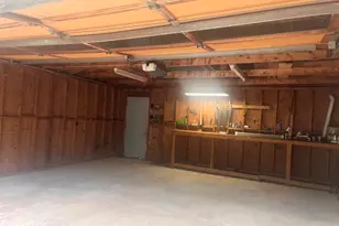 211 Baabe Ln, Stroudsburg, PA 18360 - Photo 15